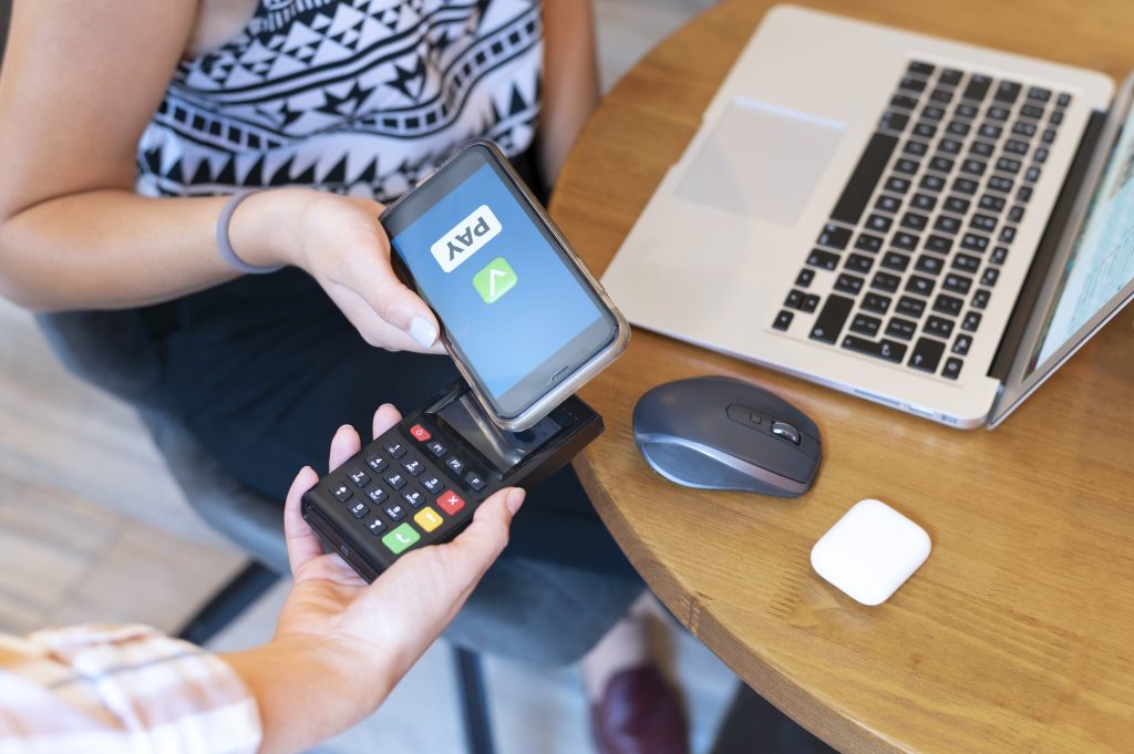 Top 5 Advantages of Using Priority Over Traditional Payment Providers Tap-to-Pay