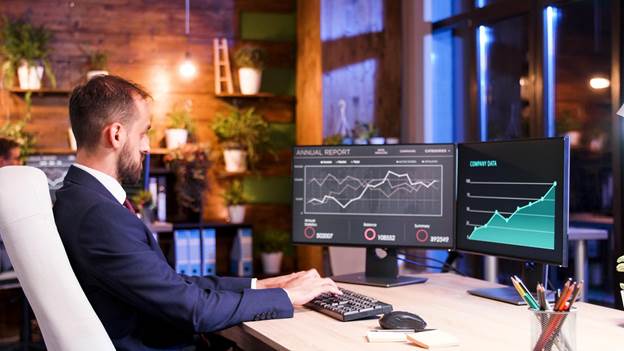7 Things to Compare Before Choosing a Forex and CFD Broker